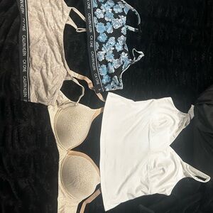 Calvin Klein Bra Set - Cream, Black, White